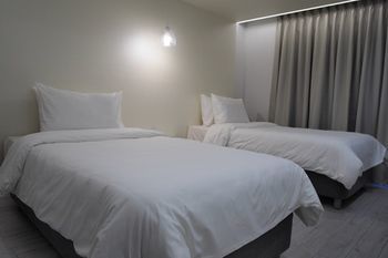 Leblanc Exclusive Resort Antipolo Buitenkant foto